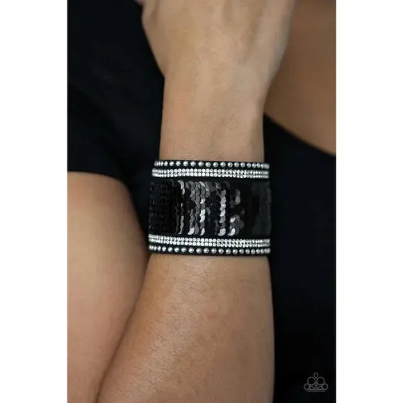 PaparazI Sequin Reversible Pink/Black Bracelet/MERMAIDS Have More Fun - Pink - Picture 4 of 4